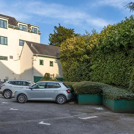 Luxury 2 Bed View Parking Appartement *