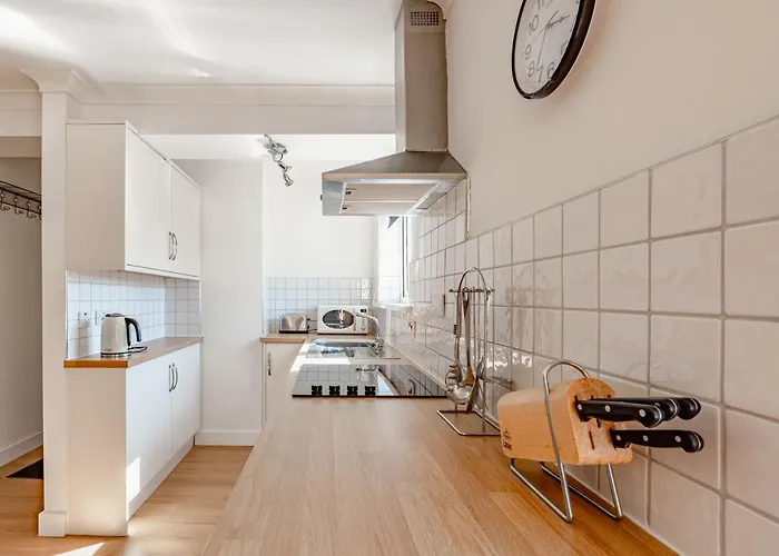 Apartment Luxury 2 Bed View Parking *