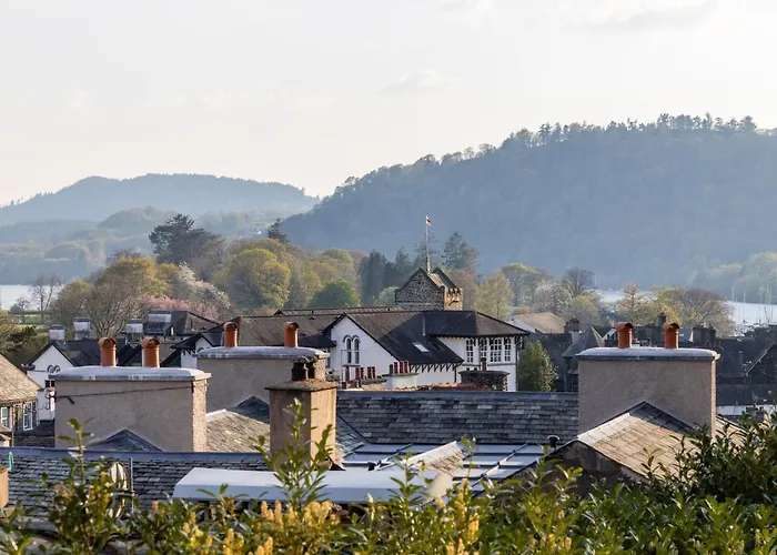 Luxury 2 Bed View Parking Apartment *